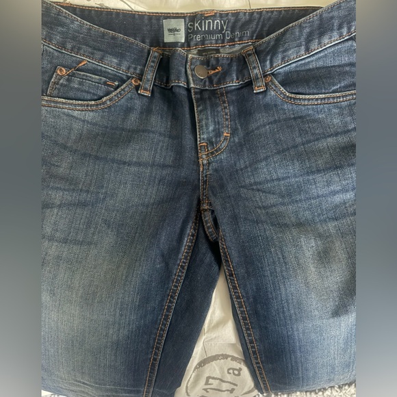 MOSSIMO PREMIUM DENIM SKINNY JEANS SIZE 2 Regular - Picture 2 of 3